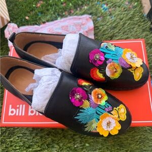 Bill Blass Black Floral Embroidered Black Loafers Shoes Women’s 7.5